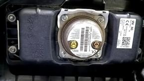 Торпедо передняя панель с AIRBAG VW Jetta 19-26 черная, сломано крепление