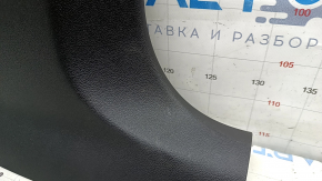 Накладка центральной стойки нижняя правая Audi A6 C7 12-18 черная, царапины