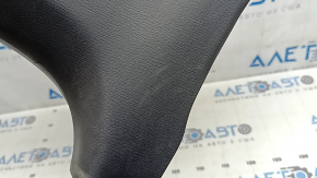 Накладка центральной стойки нижняя левая Mazda CX-5 17-24 черная, царапины