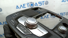Панель управления MMI Audi A6 C7 16-18 рест, сколы, потертости, под чистку