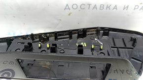 Накладка управления стеклоподъемником передним левым Volkswagen ID.4 21-22 глянец, трещины в креплениях, царапина, потертости