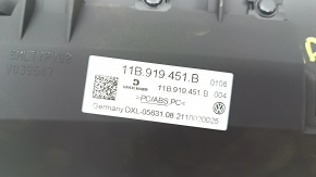 Накладка передней панели верхняя Volkswagen ID.4 21-22 черная под лобовым с подсветкой, царапина