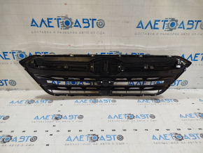 Решетка радиатора grill Subaru Outback 20-22 без эмблемы, молдинг серебро, обрамление хром