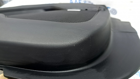 Обшивка двери карточка передняя левая Mazda CX-5 17-23 BOSE, с черной вставкой кожа, подлокотник кожа черный, молдинг под темное дерево, с ручкой, царапины, потертости