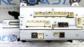 Monitor, afișaj Toyota Prius V 15-16 rest