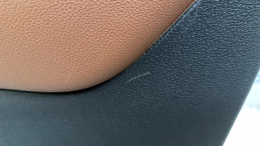 Обшивка двери карточка передняя правая Volkswagen ID.4 21-22 черная, коричневый подлокотник кожа, вставка черный глянец, с ручкой, царапины