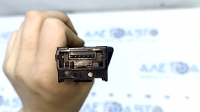 Кнопка parking Toyota Prius V 12-17потерта