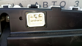 Щиток приборов Toyota Prius V 12-16 usa 122к, царапины