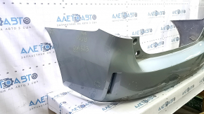 Бампер задний голый Toyota Prius V 12-17 без губы, зеленый, царапины, тычки, вмятины, трещины