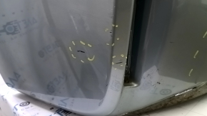 Бампер задний голый Toyota Prius V 12-17 без губы, зеленый, царапины, тычки, вмятины, трещины