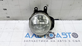 Противотуманная фара птф левая Toyota Prius V 15-17 песок