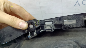 Решетка радиатора grill Mazda CX-5 22-24 Black под радар, треснута