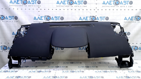 Торпедо передняя панель верхняя часть с AIRBAG Toyota Prius V 12-16 черная, ржавый пиропатрон