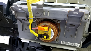 Торпедо передняя панель верхняя часть с AIRBAG Toyota Prius V 12-16 черная, ржавый пиропатрон