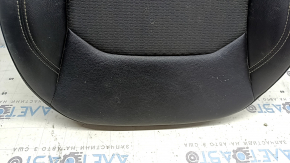 Tapițerie scaun șofer, parte inferioară, Jeep Compass 22-25, piele + stofă, cusături negre, albe și negre, gata de curățat