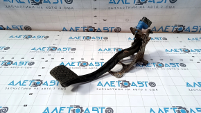 Педаль тормоза Mazda 3 14-18 BM с датчиком, ржавый кронштейн