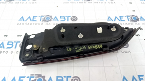 Фонарь внутренний дверь багажника правый Honda CRV 23-26 потерт
