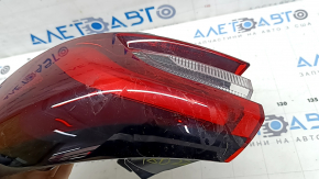 Фонарь внешний крыло правый Ford Escape MK4 23-26 LED, нет части крепления, в клее, царапины