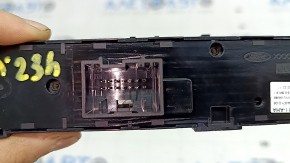 Panou de control radio Ford Escape MK4 23-25 pentru senzorii de parcare din bara de protecție față