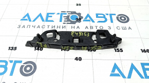 Крепление переднего бампера левое Ford Escape MK4 20-26 сломано крепление