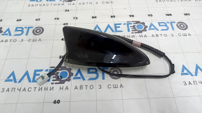 Antena Honda CRV 23-25 fin este uzată.