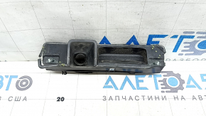 Кнопка открытия двери багажника внешняя Ford Escape MK4 23- с подсветкой, под камеру, надломан корпус, надломано крепление, нет части