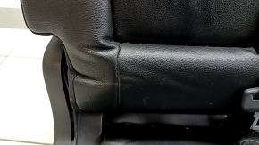 Заднее сидение левое Ford Escape MK4 23-26 без airbag, механическое, кожа черная, с перфорацией, с подлокотником, с ремнем, примято