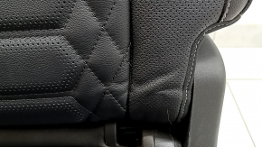 Заднее сидение левое Ford Escape MK4 23-26 без airbag, механическое, кожа черная, с перфорацией, с подлокотником, с ремнем, примято