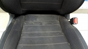 Пассажирское сидение Honda CRV 23-26 без airbag, механическое, подогрев, ткань черная с оранжевой строчкой, Sport, под химчистку