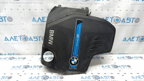 Накладка двигателя BMW X5 F15 16-18 plug-in сломаны крепления, поплавлена