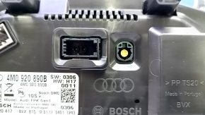 Щиток приборов Audi Q7 16-19 цифровой, 164к, царапины на стекле