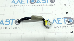 Фишка на модуль srs airbag компьютер подушек безопасности Nissan Rogue 21-23 серая