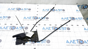 Кронштейн ручки открытия капота Audi Q7 16-26 с ручкой, сломано крепление