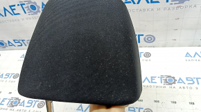 Tetieră spate stânga Nissan Rogue 21-24, material textil negru, îndoită, necesită curățare