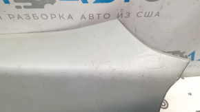 Обшивка двери багажника пластик верхняя Lexus RX300 RX330 RX350 RX400h 04-09 серая, царапины