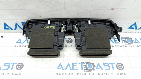 Дефлектор воздуховода передней панели центральный Kia Optima 16-20 черный глянец