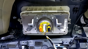 Торпедо передняя панель с AIRBAG Toyota Prius 50 17-22 серая, под малый дисплей, царапины, треснута