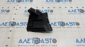 Дефлектор радиатора правый нижний Toyota Camry v70 18-18 L\LE\XLE