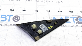 Накладка крыши задняя правая Toyota Prius 50 16-22 черный глянец, сломано крепление