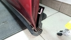 Ansamblu ușă față dreapta pentru Lexus NX200t NX300 NX300h 15-21 roșu 3R1, zgârieturi pe ornament, element de fixare rupt pe ornament