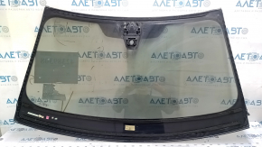Лобовое стекло BMW 3 G20 19-26 под датчик дождя, камеру и проекцию, песок, сколы
