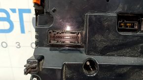Управление мультимедиа с климат-контролем Ford F150 15-20 черное, с кнопками отключения стабилизации и аварийки с автостоп, отсутствует ручка, царапины, под чистку