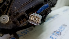 Фара передняя левая в сборе Toyota Prius 50 19-22 LED, сломано крепление