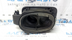 Лючок бензобака с корпусом BMW 3 G20 19-26 2.0T, B58, S58 с замком на 2 пина, надломаны крепления
