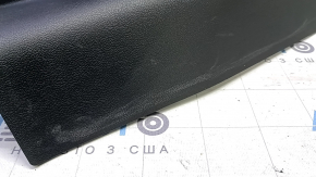 Накладка под сидением правая Toyota Prius 50 16-22 черная, 2 части, потерта