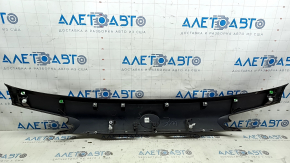 Ornamente portbagaj Lexus NX200t NX300h 15-17 cu emblemă și mulaj cromat, zgârieturi, element de fixare rupt