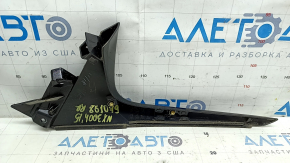 Спойлер двери багажника правый Lexus NX200t NX300 NX300h 15-21 песок, царапины