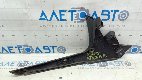 Спойлер двери багажника левый Lexus NX200t NX300 NX300h 15-21 песок, царапины