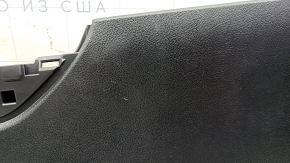 Накладка центральной консоли боковая нижняя левая Lexus NX200t NX300 NX300h 15-21 черная, царапины