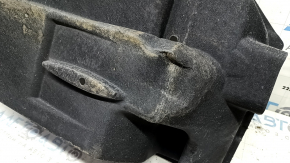 Protecția partea dreaptă a caroseriei pentru Lexus NX200t NX300 NX300h 15-21 este îndoită, are rupturi și este uzată.
